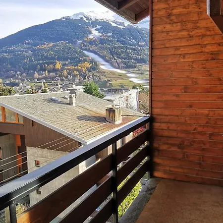 Con Vista Su Pista Stelvio Apartment *
