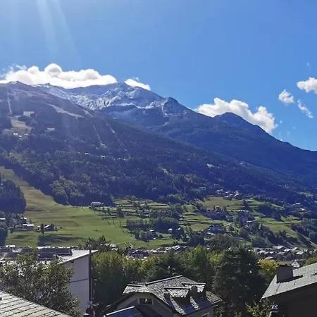 Lägenhet Mansarda Panoramica Sulla Stelvio