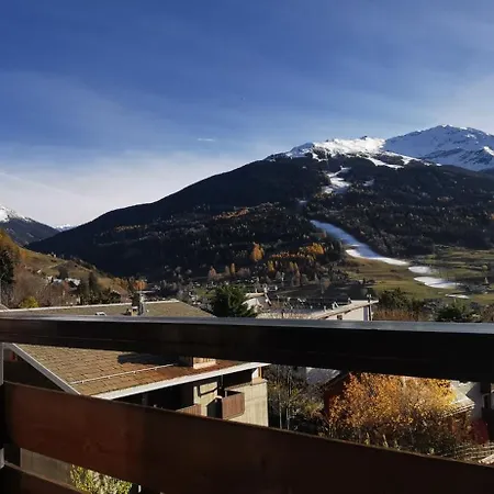 Mansarda Panoramica Sulla Stelvio Lägenhet