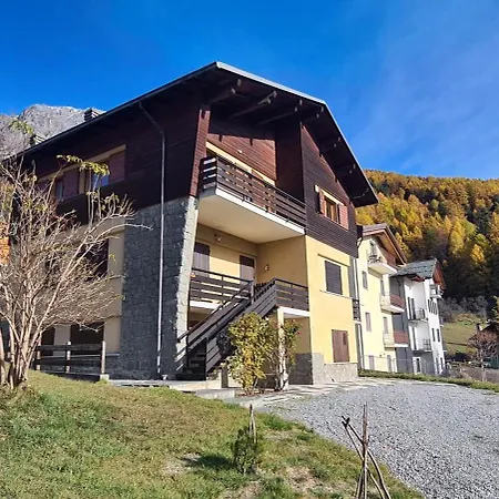 Mansarda Panoramica Sulla Stelvio Bormio