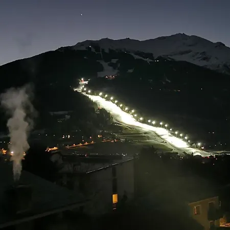 Mansarda Panoramica Sulla Stelvio Lägenhet Bormio