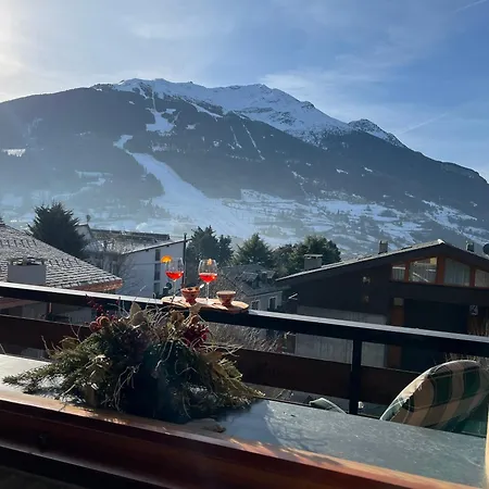 Mansarda Panoramica Sulla Stelvio Lägenhet
