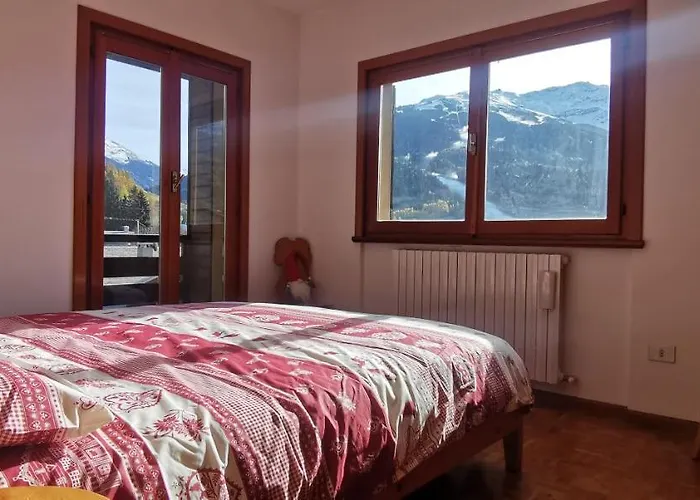 Mansarda Panoramica Sulla Stelvio Apartment *