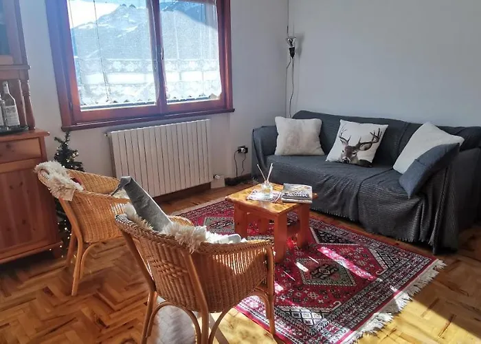 Con Vista Su Pista Stelvio Μπόρμιο